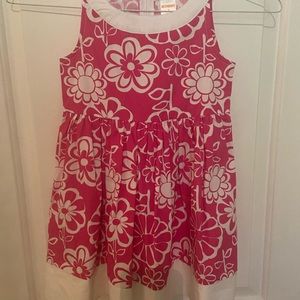 Gymboree sleeveless sundress- fuchsia with white flowers
Like New